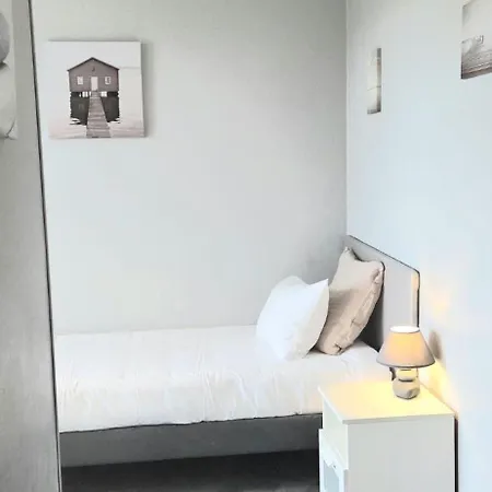 Hotel Logis Des Aulnettes 2*