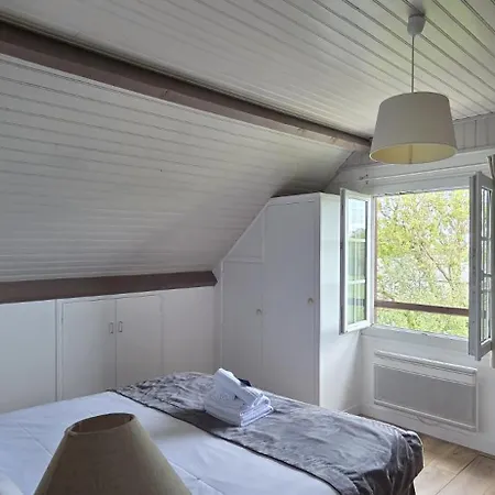 Logis Des Aulnettes Hotel Houlgate